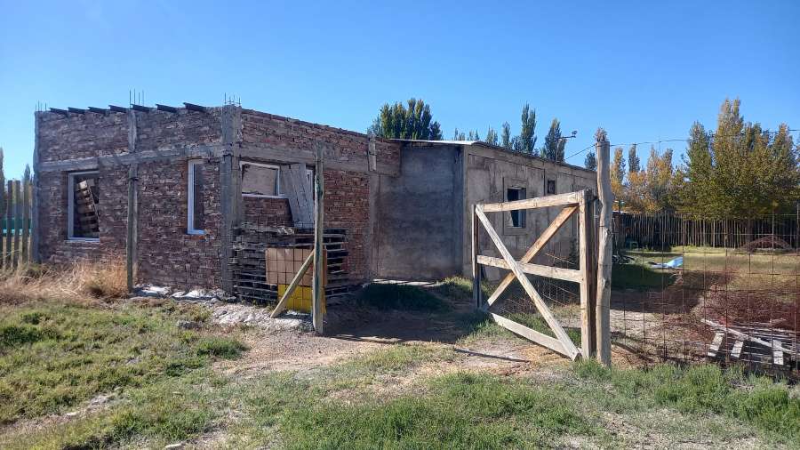 Casa En Venta En Aires De Mayo, Guaymalln, 2 Dormitorios Y 70 M - Casa en Venta en Corralitos con 2 dorm., 70 m2 cubiertos y 500 m2 totales - imagen 2