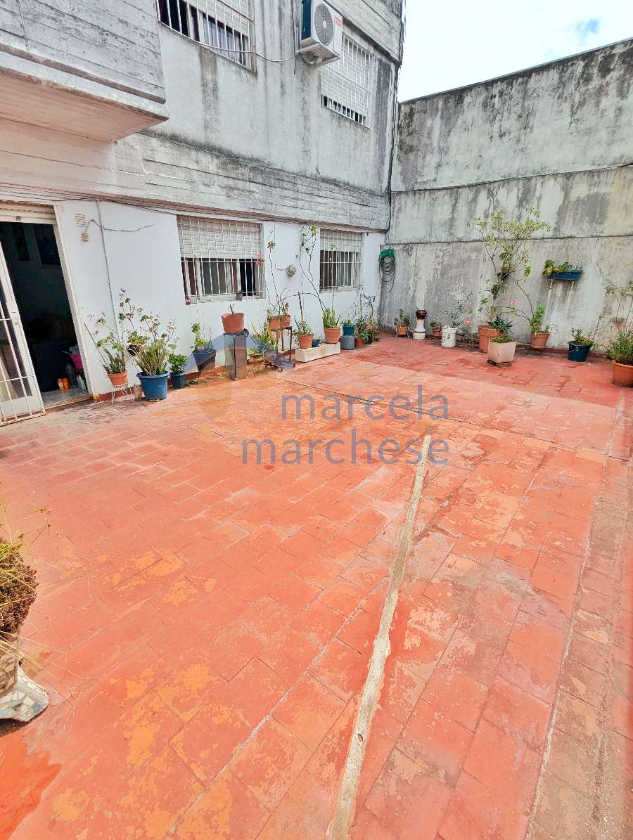 Departamento En Venta En Flores, Caba, Con Patio De 52 M Y Cochera Cubierta - Departamento en Venta en Flores con 2 dorm., 3 amb. y 60 m2 cubiertos - imagen 19