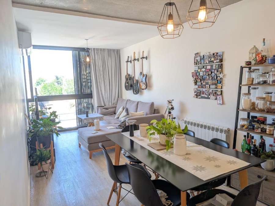 Departamento en venta en Pichincha, Rosario, con 2 dormitorios y cochera - Imagen 1