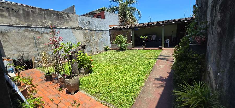Departamento único en Flores en Venta · dueño directo · 2 dorm · cochera · 240 m² de lote - Imagen 1