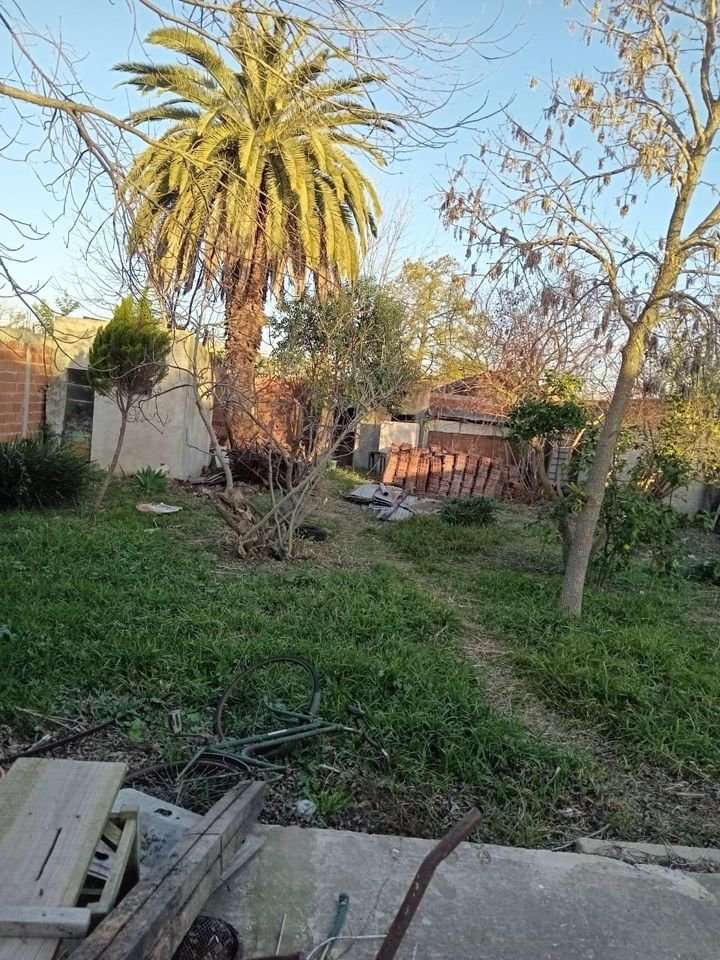Tu próxima Casa en Venta en Villa Elisa · dueño directo · 4 o más dorm · 2 cocheras · 680 m² de lote - Imagen 3