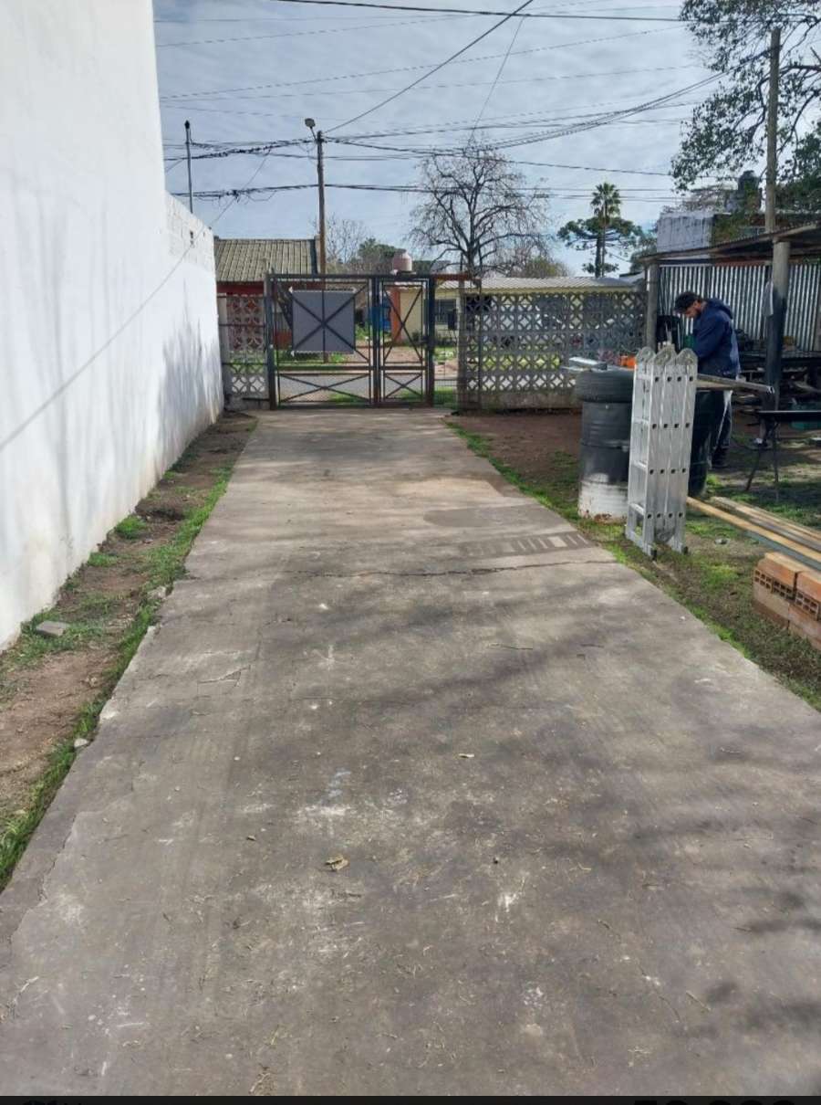 Casa En Venta En Moreno, Buenos Aires, 2 Dormitorios Y 1 Bao - Casa en Venta en Moreno con 2 dorm., 60 m2 cubiertos y 550 m2 totales - imagen 6