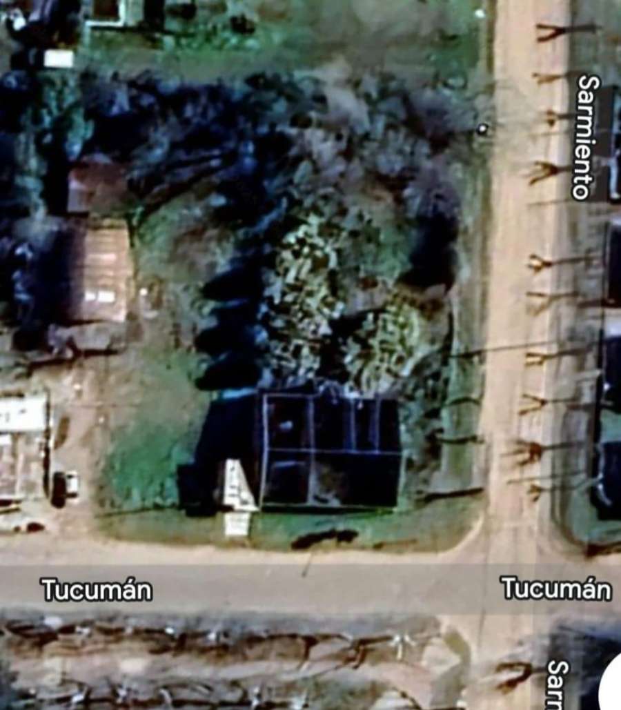 Terreno en Venta en Veinticinco de Mayo con · frente 47 m · largo 19 m · 900 m² de lote · dueño directo - Imagen 1
