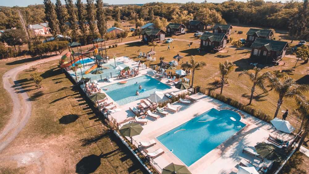 Portofino Ramallo: Vacaciones en Cabañas, Parque Acuático y Exquisita Gastronomía